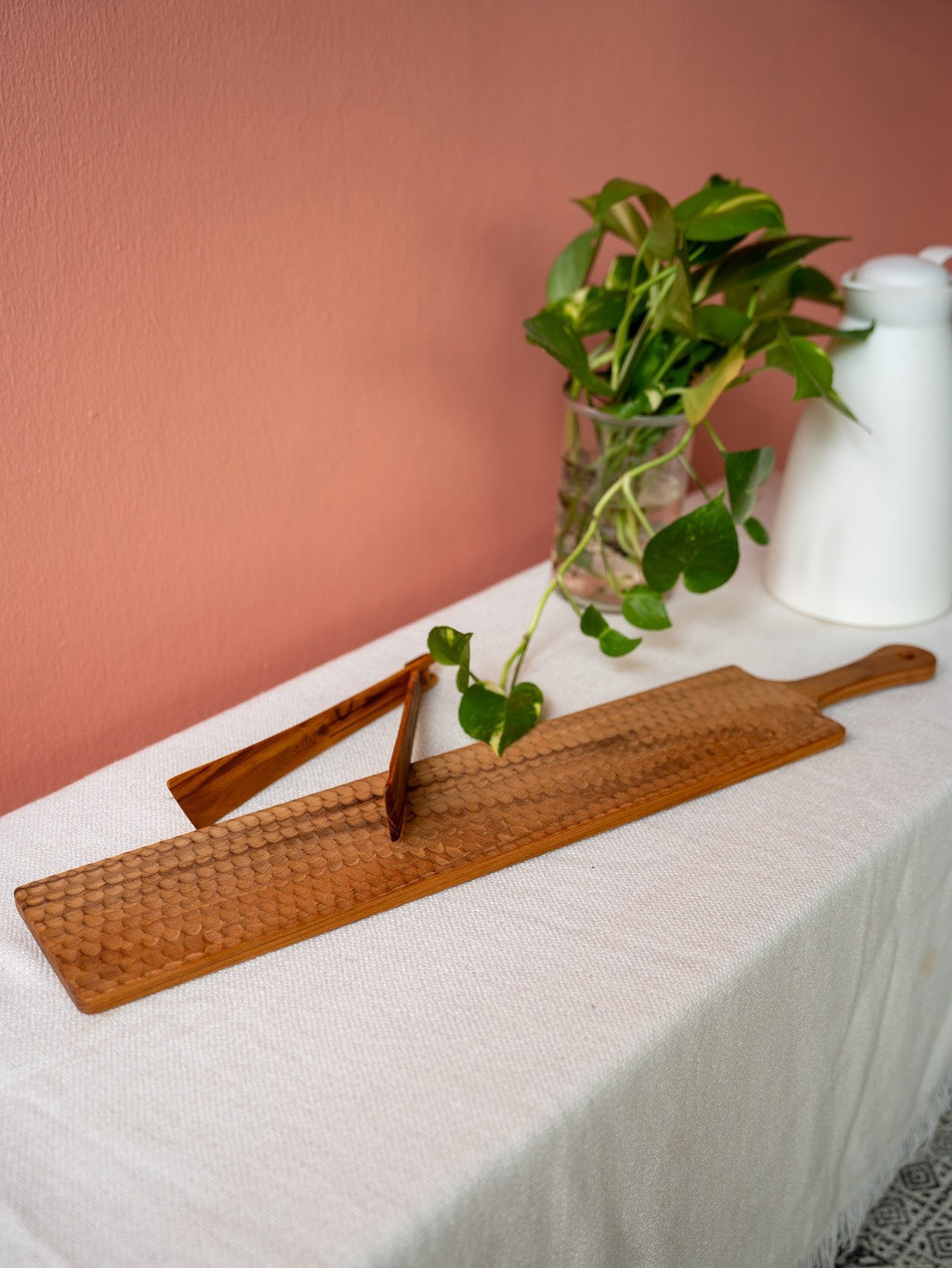 Long carved cutting board