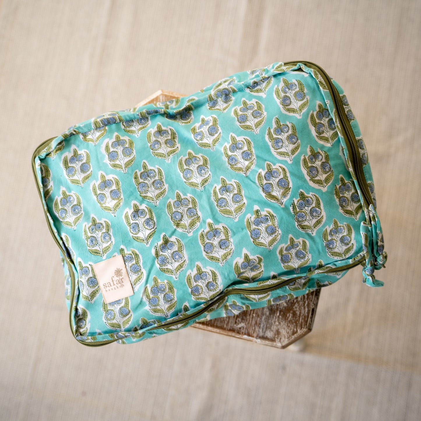 Safar Luxe travel case