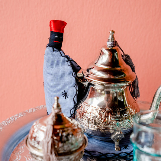 Moroccan tea pot with handle cover