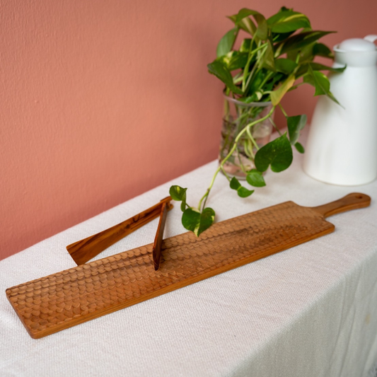 Long carved cutting board